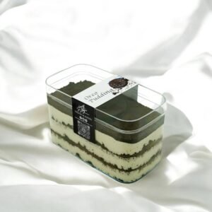 Acrylic Rectangle Shaped Box For Cake