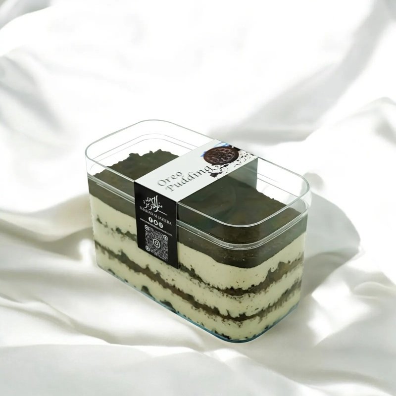 Acrylic Rectangle Shaped Box For Cake
